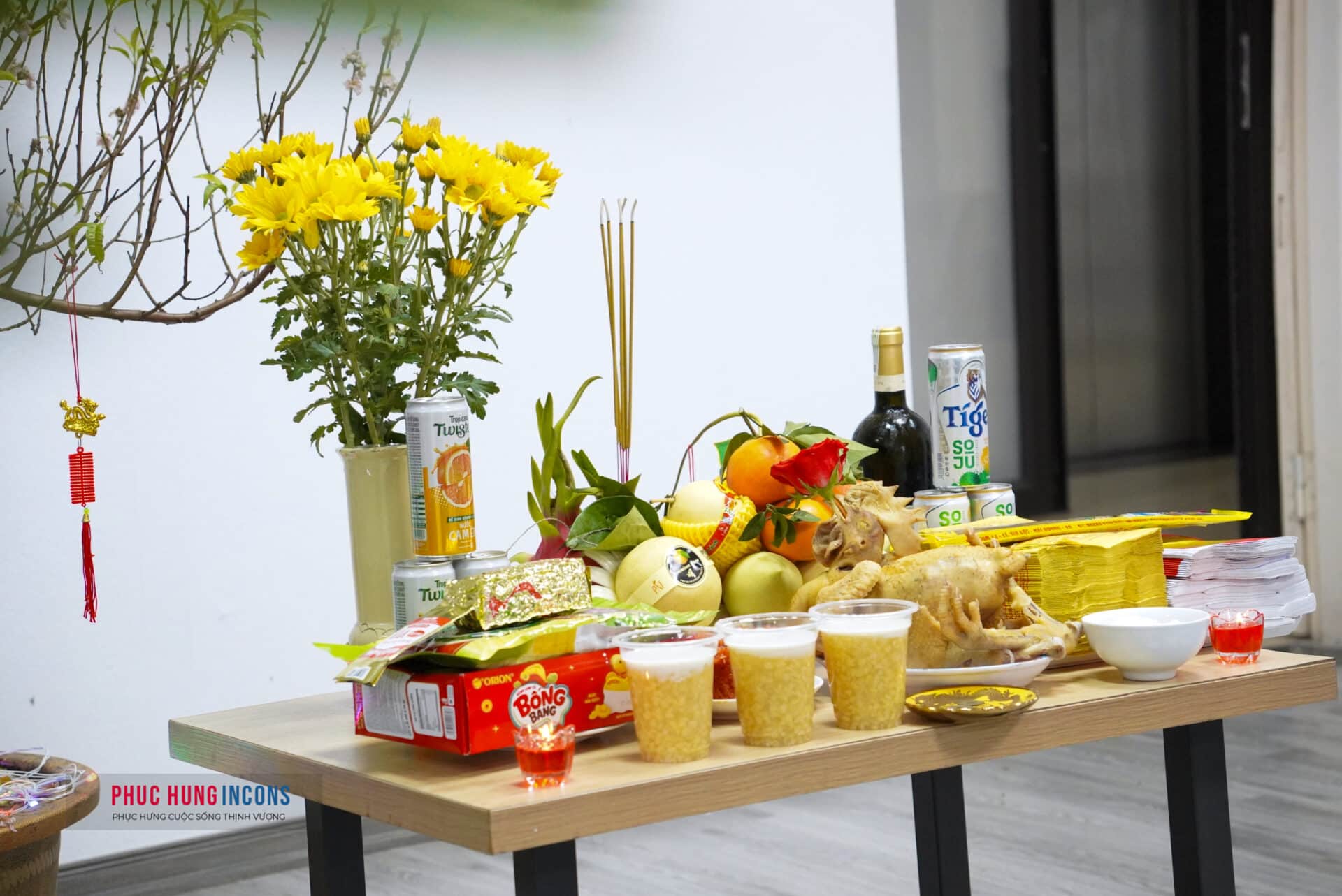 Khai xuân Phục Hưng Incons 2026.